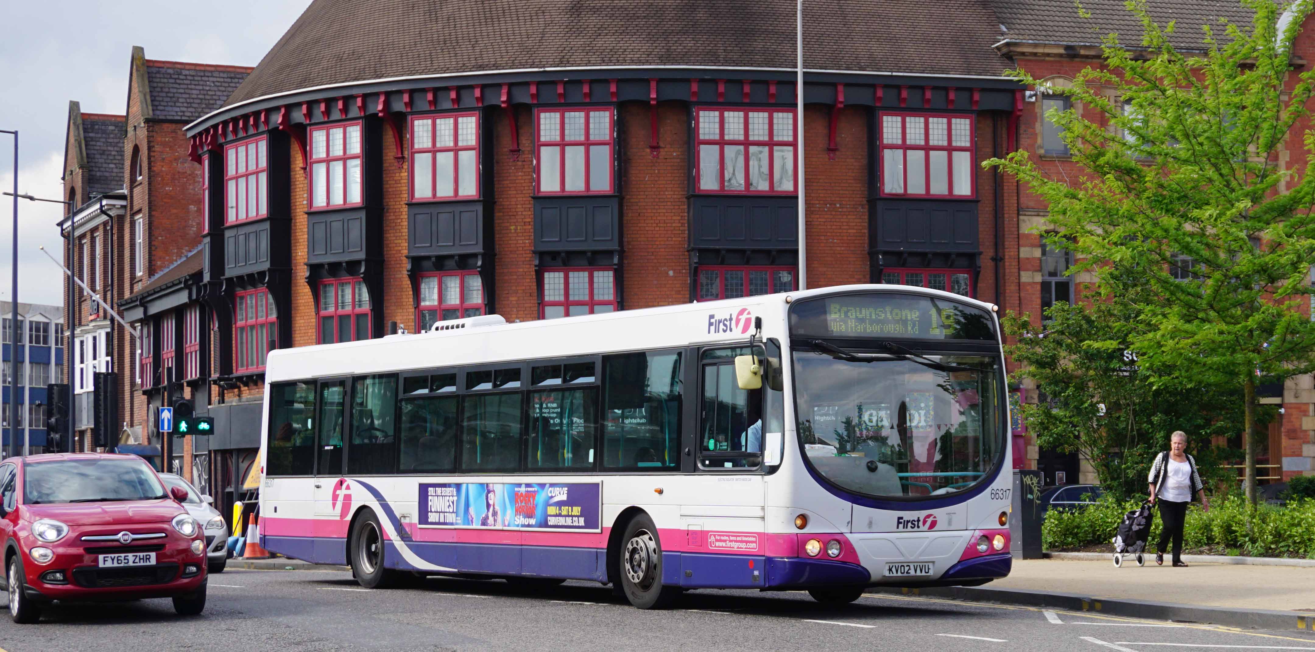 First Leicester Volvo B7L Wright 66317